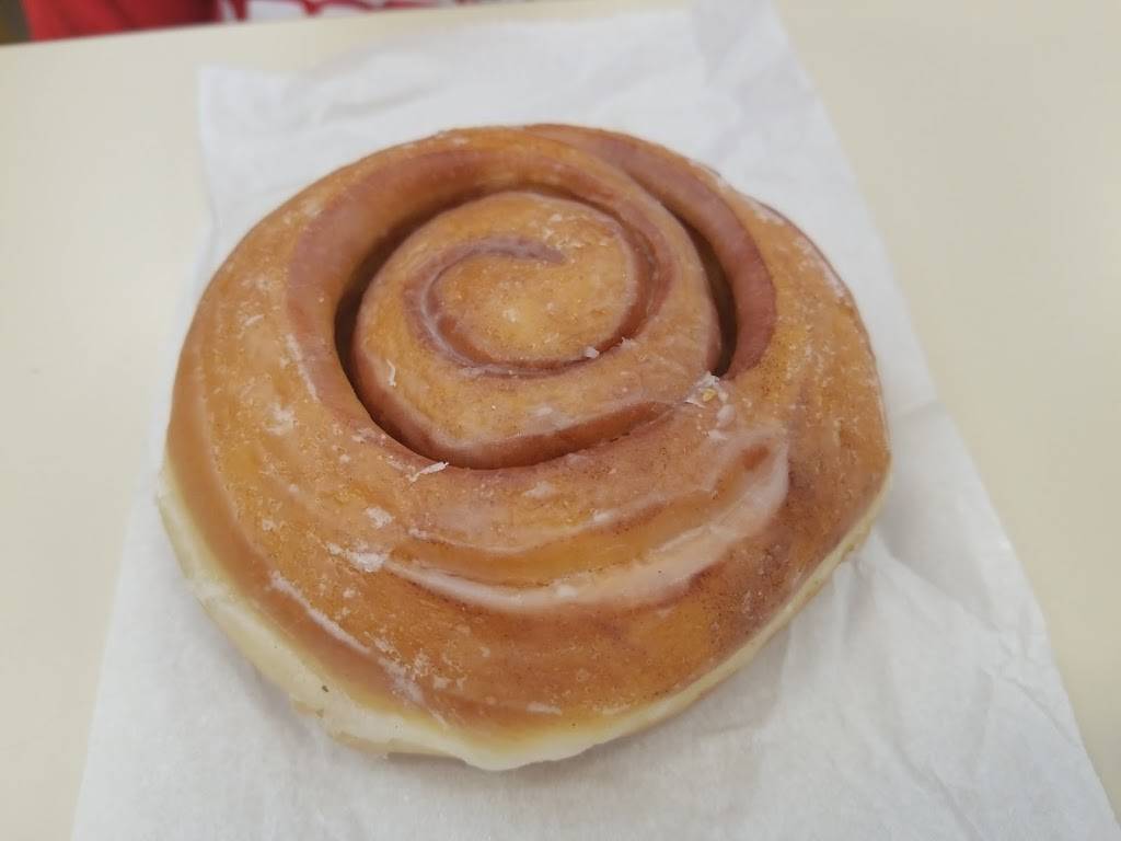 Dunkin | bakery | 2328 S Chickasaw Trail Unit 17A, Orlando, FL 32825, USA | 4079306631 OR +1 407-930-6631