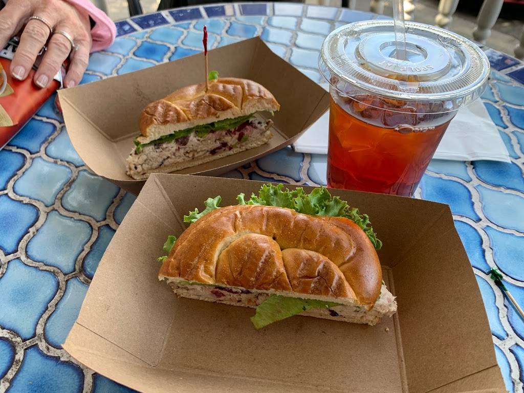 Moore Street Market | cafe | 130 State Rd 1528, Southport, NC 28461, USA | 9103634203 OR +1 910-363-4203