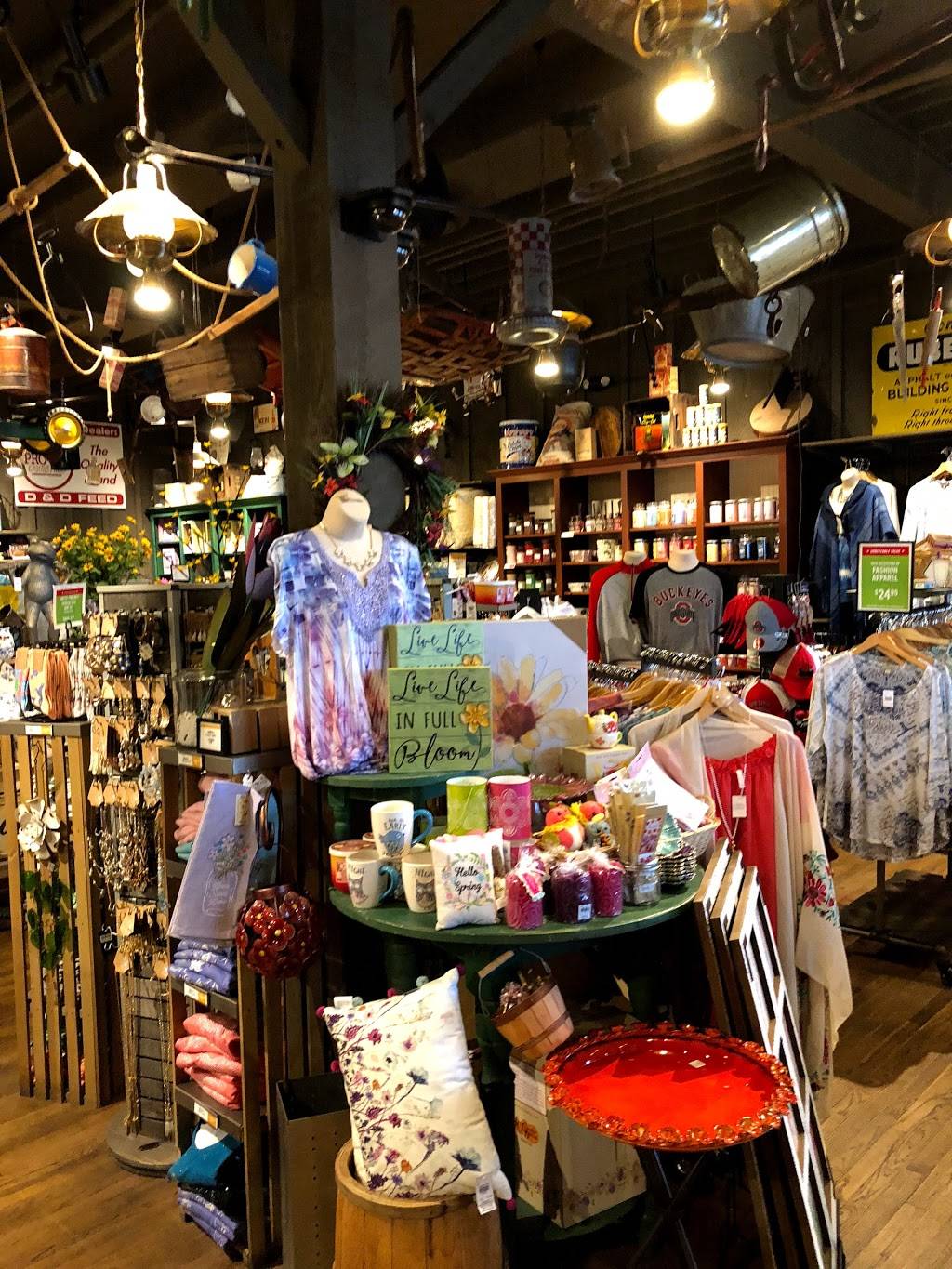 Cracker Barrel Old Country Store | restaurant | 5770 Wilmington Pike, Centerville, OH 45459, USA | 9374322431 OR +1 937-432-2431