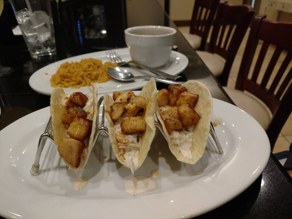 Frances Maries | restaurant | 2505 Houston Hwy, Victoria, TX 77901, USA | 3615790764 OR +1 361-579-0764