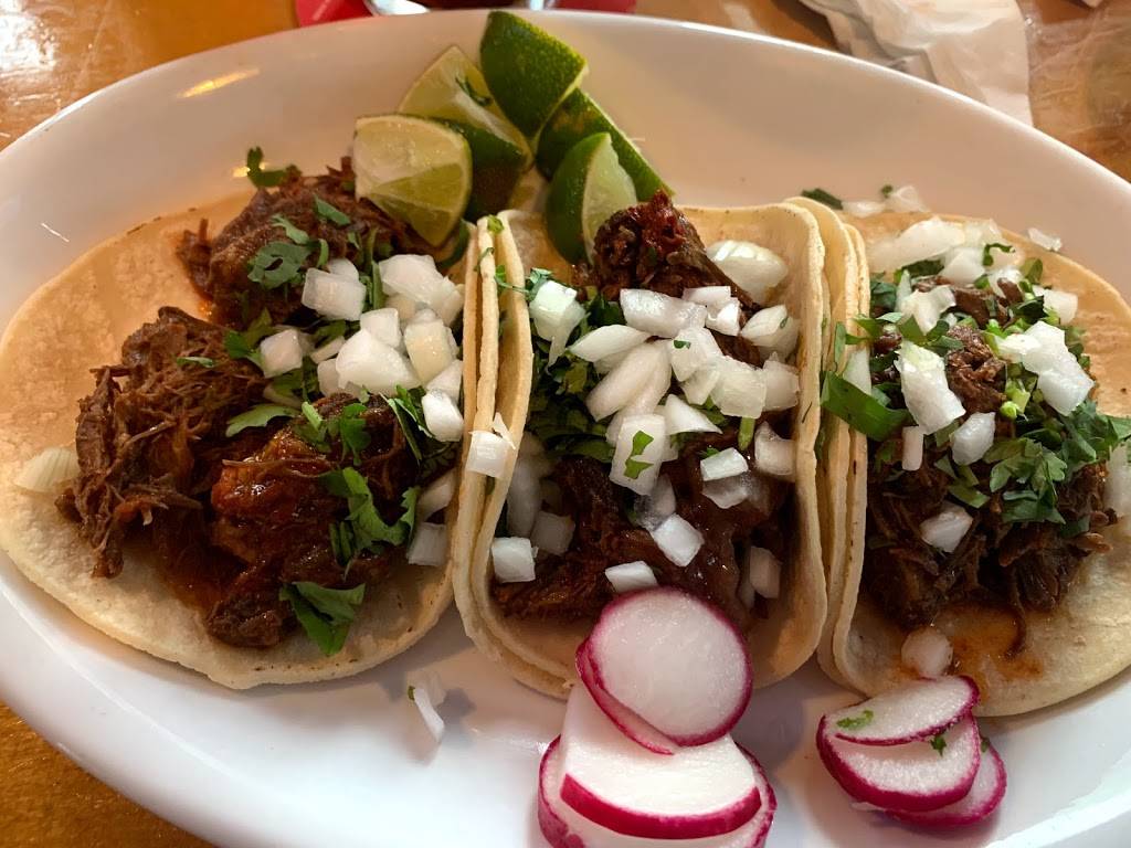 Don Betos Tacos | restaurant | 720 Ricks Rd, Selma, NC 27576, USA | 9192024566 OR +1 919-202-4566