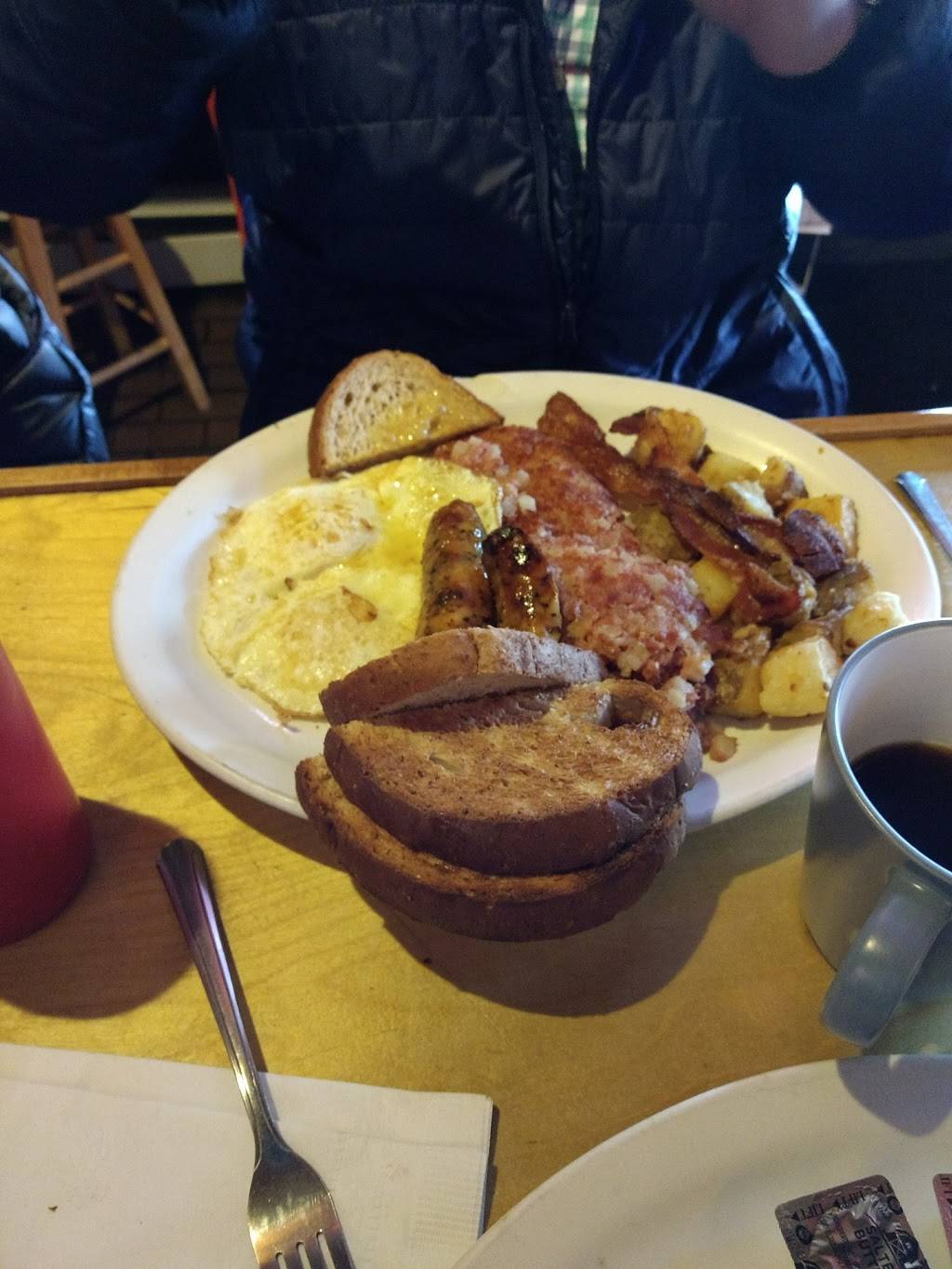 Ruskis | restaurant | 212 Danforth St, Portland, ME 04102, USA | 2077747604 OR +1 207-774-7604