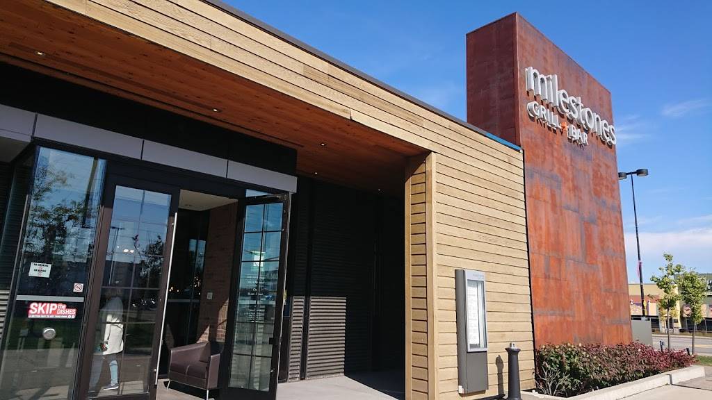 Milestones | restaurant | 150 Park Pl Blvd, Barrie, ON L4N 6N5, Canada | 7057227667 OR +1 705-722-7667