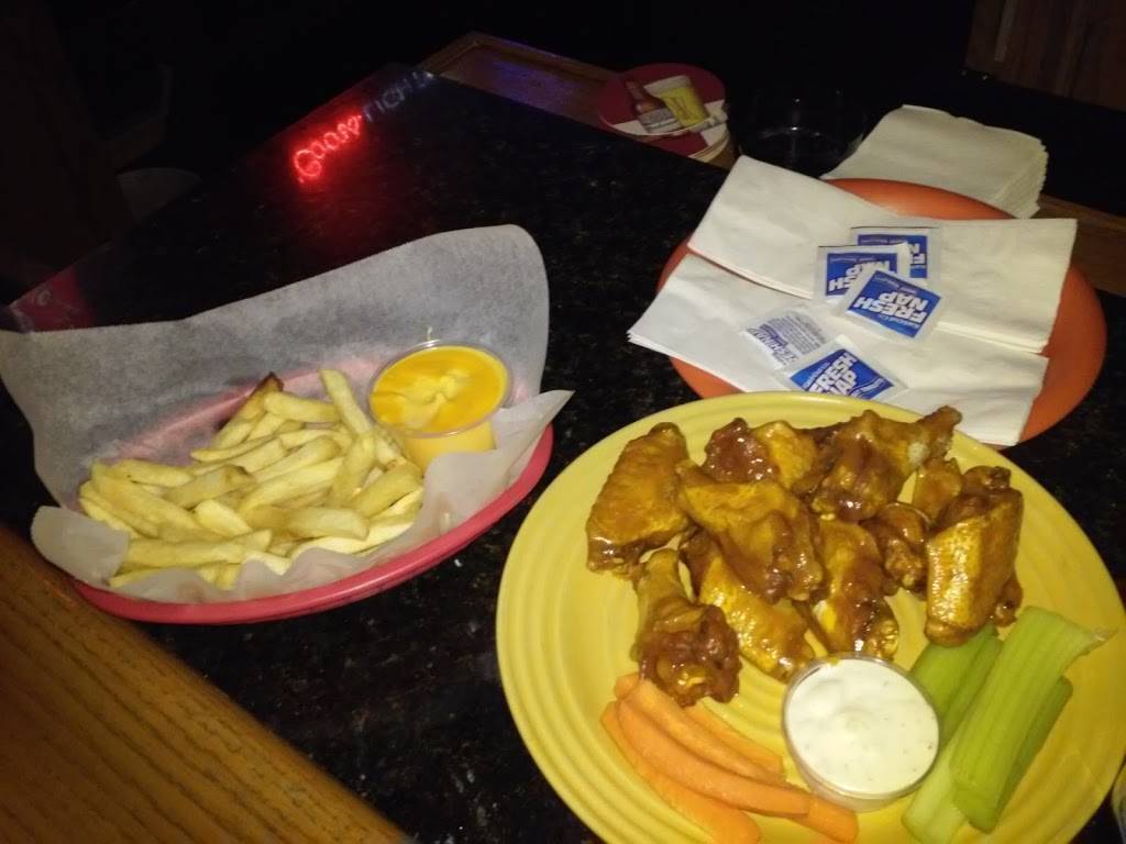 The Green Parrot | restaurant | 280 FL-436, Casselberry, FL 32707, USA | 4073321599 OR +1 407-332-1599