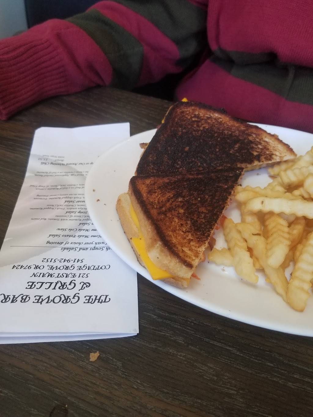 The Grove Bar & Grill | night club | 521 E Main St, Cottage Grove, OR 97424, USA | 5419425152 OR +1 541-942-5152