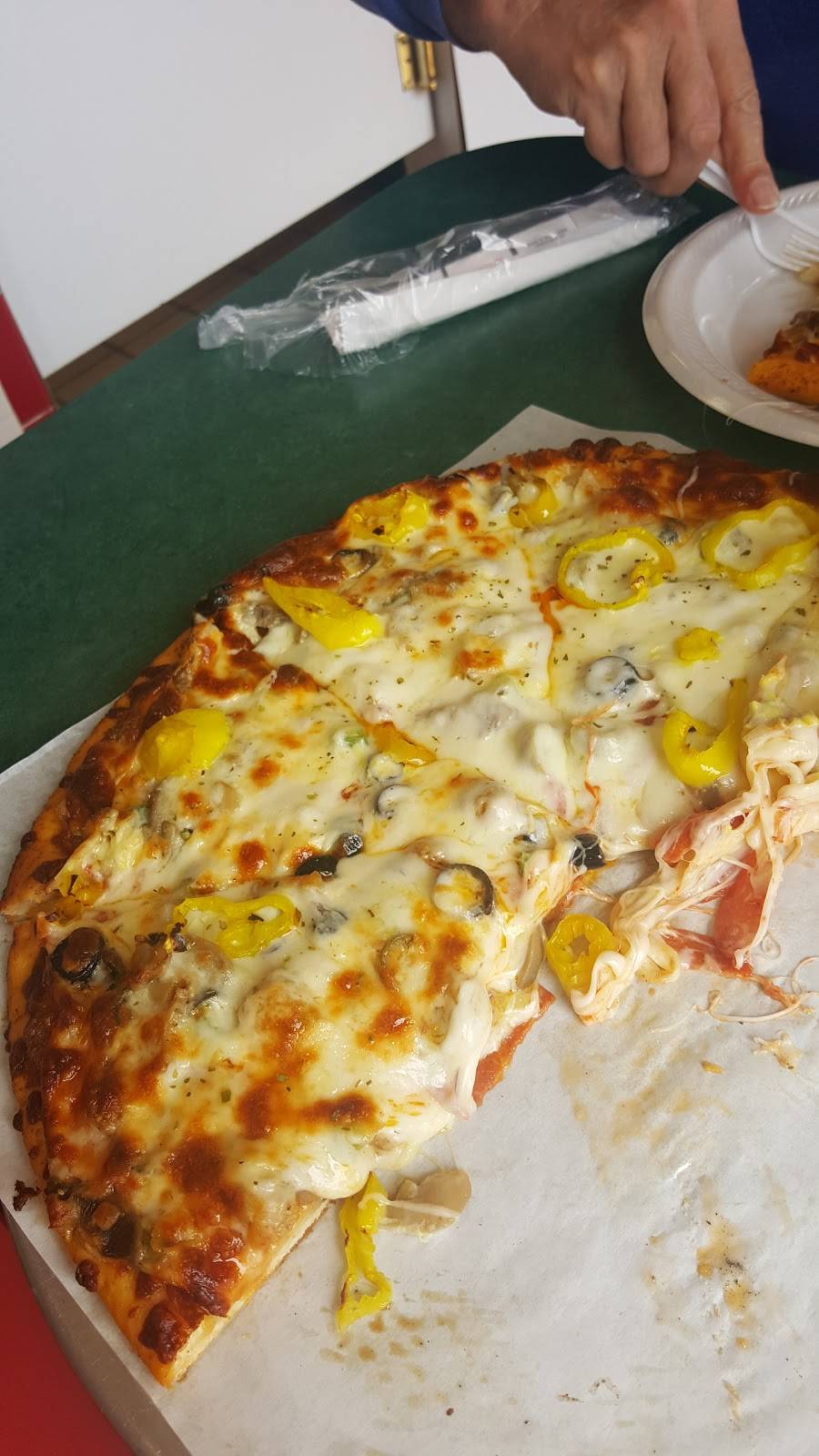 Joes Pizza LLC | restaurant | 6582 US-72, Woodville, AL 35776, USA | 2567766268 OR +1 256-776-6268