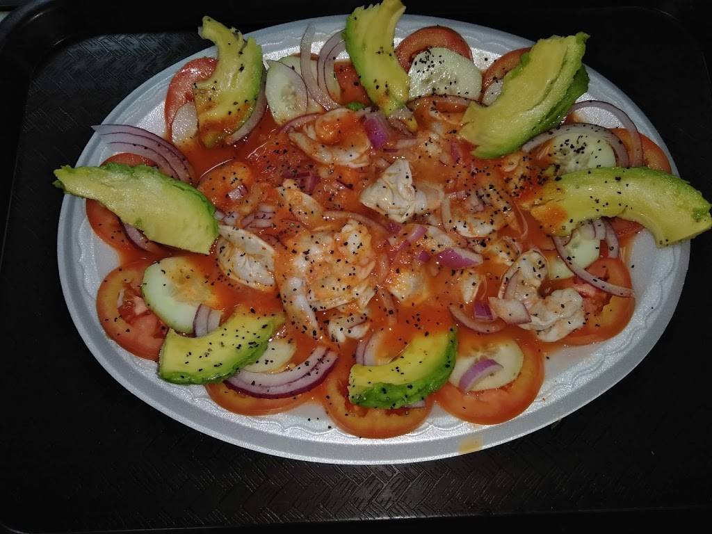 Salsitas | restaurant | 1501 N 43rd Ave #1, Phoenix, AZ 85009, USA | 6022783615 OR +1 602-278-3615