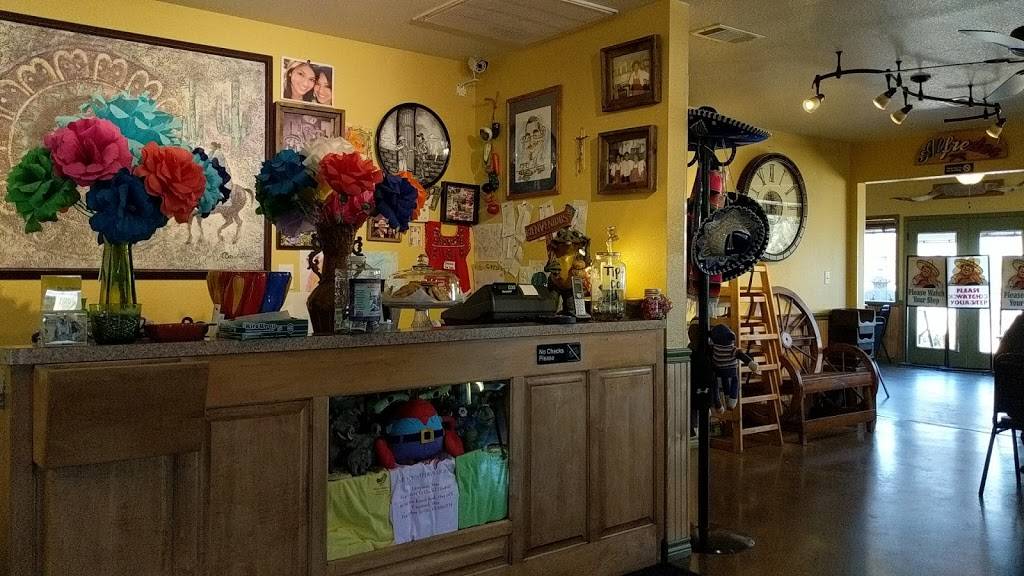 Alfredos Mexican Restaurant | restaurant | 2202 US-281, Lampasas, TX 76550, USA | 5125564447 OR +1 512-556-4447