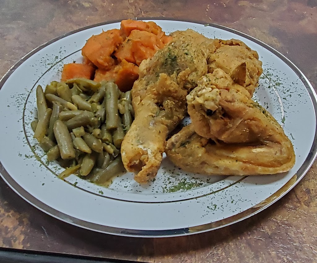 Family Soul | restaurant | 2300 N Rainbow Blvd, Las Vegas, NV 89108, USA | 7252055085 OR +1 725-205-5085