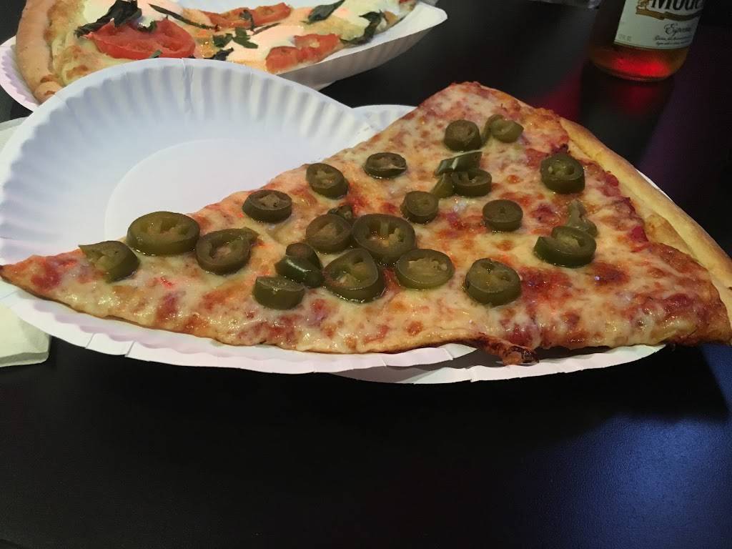 Primo Pizza | meal delivery | 100 Collins Ave, Miami Beach, FL 33139, USA | 3055352555 OR +1 305-535-2555