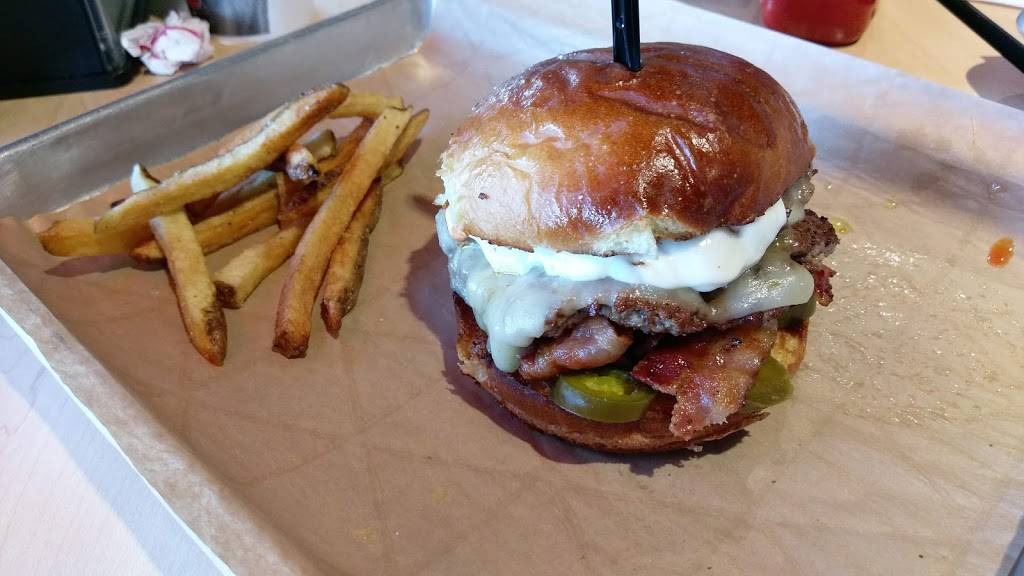 Country Walk Plaza | shopping mall | 13707, 13789 SW 152nd St, Miami, FL 33177, USA | 3059471664 OR +1 305-947-1664