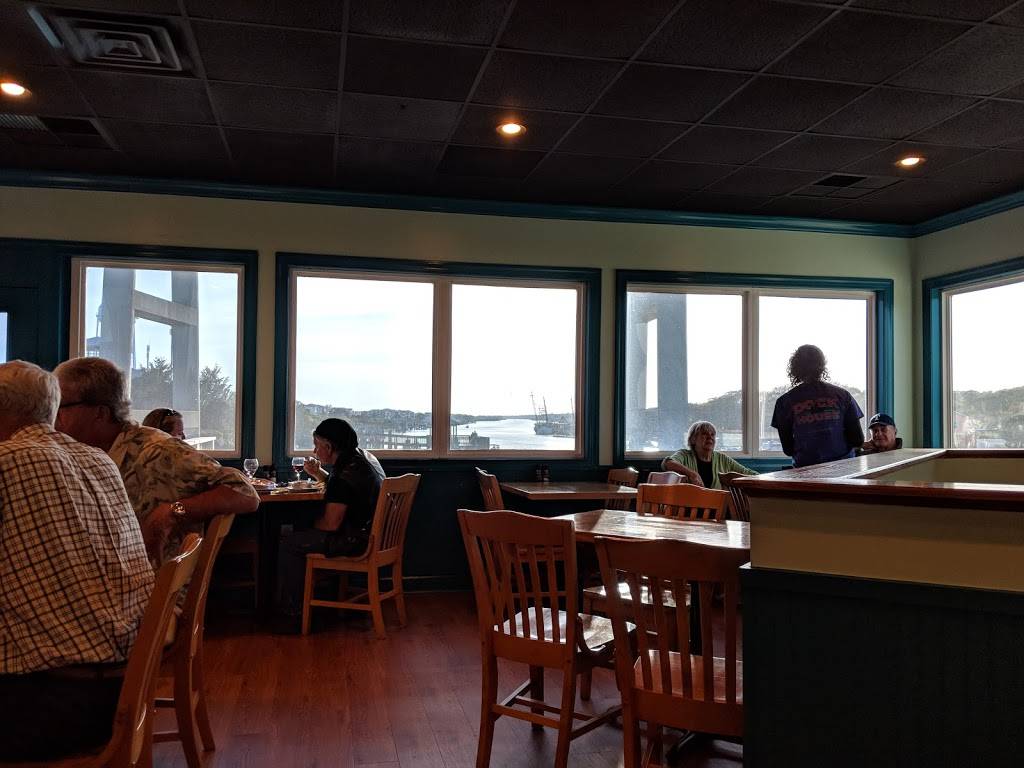 Dock House Seafood & More | restaurant | 103 S Shore Dr, Holden Beach, NC 28462, USA | 9108469920 OR +1 910-846-9920