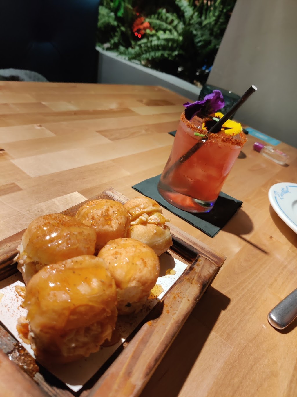 Rivertail | restaurant | 4 W Las Olas Blvd Ste. 120, Fort Lauderdale, FL 33301, USA | 9543062665 OR +1 954-306-2665