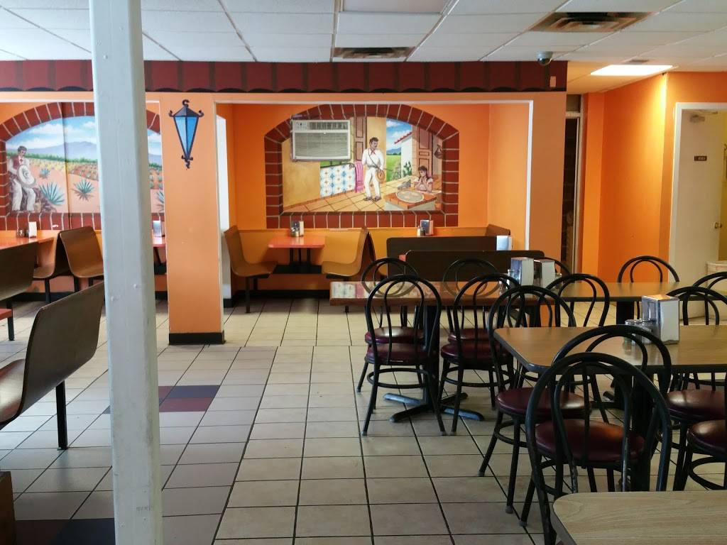 La Michoacana | restaurant | 1221 Franklin St, Waterloo, IA 50703, USA | 3192369990 OR +1 319-236-9990