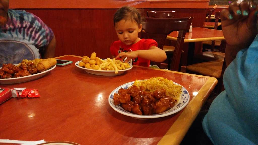 Golden China Restaurant | restaurant | 1423 N Shenandoah Ave, Front Royal, VA 22630, USA | 5406353688 OR +1 540-635-3688