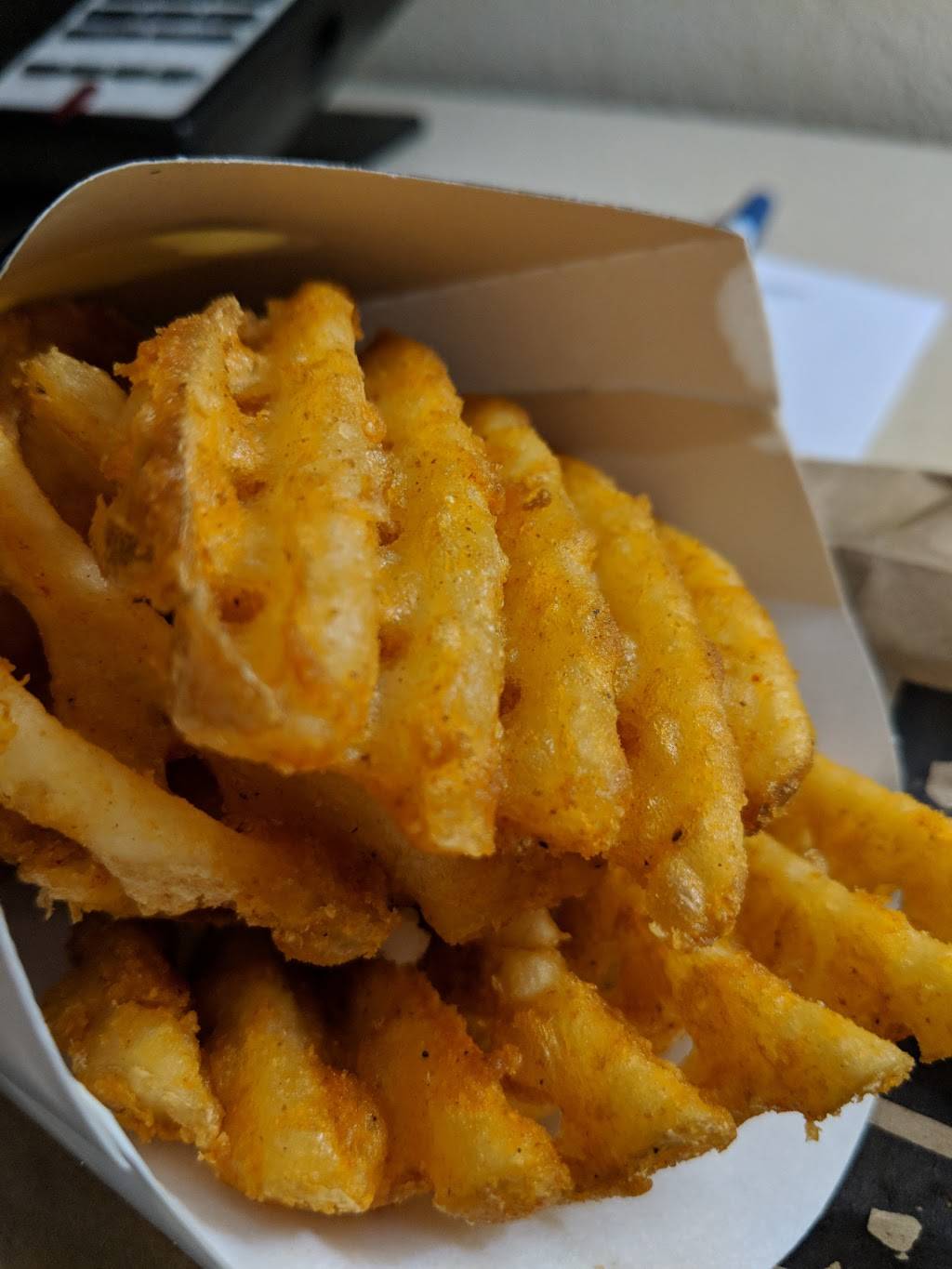 Carls Jr. / Green Burrito | restaurant | 9360 Kearny Mesa Rd, San Diego, CA 92126, USA | 8586890538 OR +1 858-689-0538