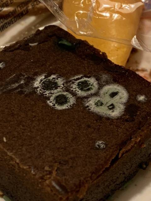 Zins Buffet | restaurant | 861 E North St, Kendallville, IN 46755, USA | 2603478808 OR +1 260-347-8808