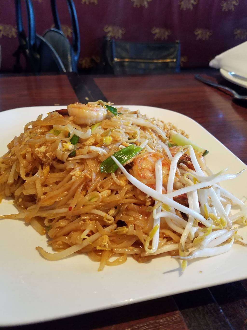 Grimsby Thai | restaurant | 155 Main St E #103, Grimsby, ON L3M 1P2, Canada | 9053098884 OR +1 905-309-8884