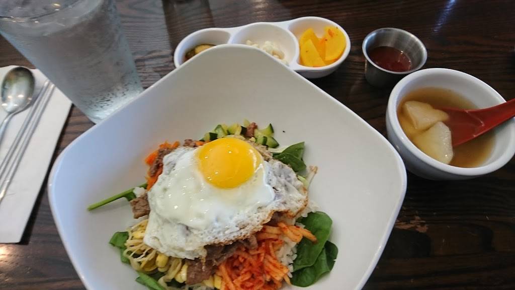 K-Peppers | restaurant | 1901 Cayuga St #110, Middleton, WI 53562, USA | 6088333189 OR +1 608-833-3189