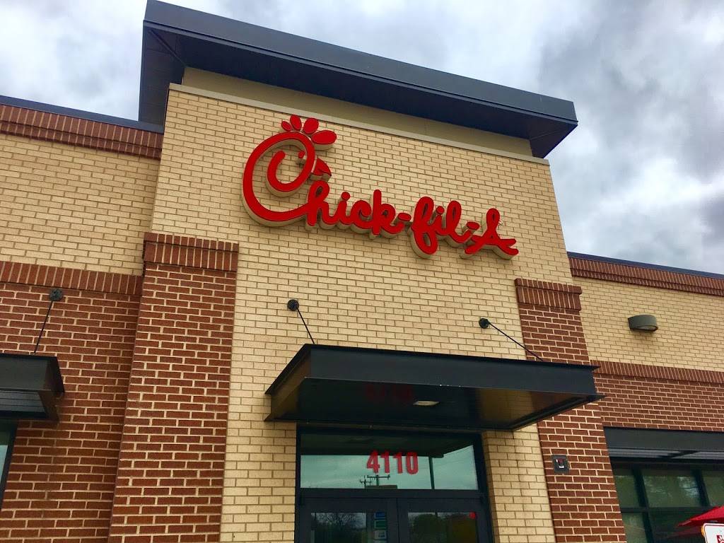Chick-fil-A | restaurant | 4110 S New Braunfels Ave, San Antonio, TX 78223, USA | 2105312919 OR +1 210-531-2919