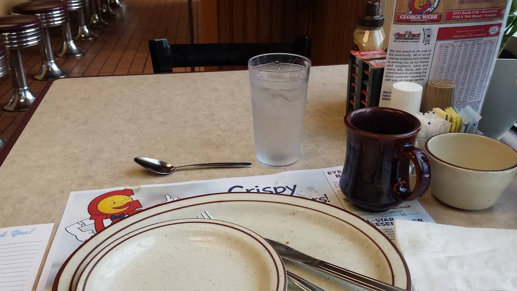 George Webb Restaurant | restaurant | 7105 S 76th St, Franklin, WI 53132, USA | 4144252664 OR +1 414-425-2664