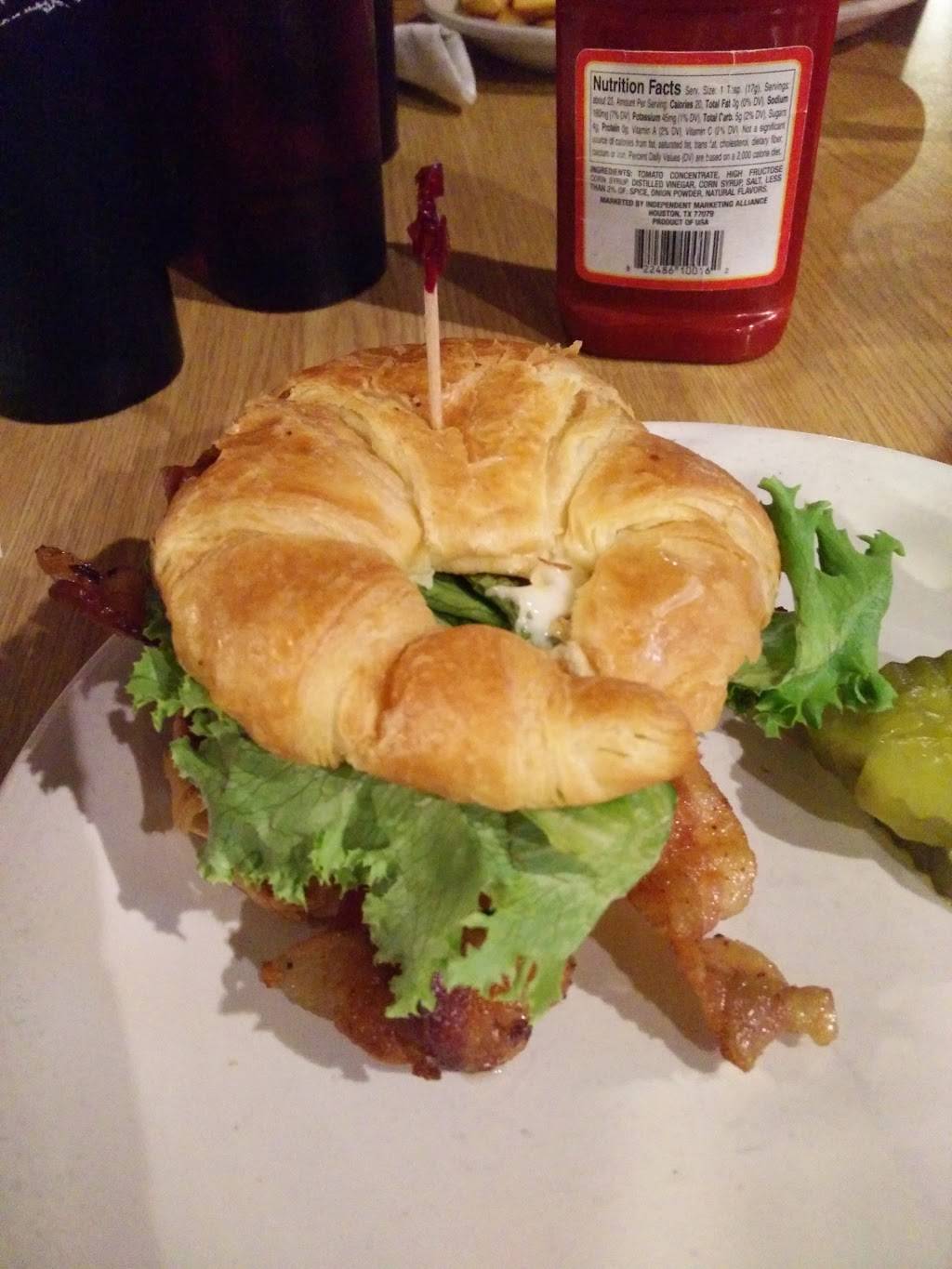 Oak Inn | restaurant | 5896 Old Main St, North Branch, MN 55056, USA | 6516749977 OR +1 651-674-9977