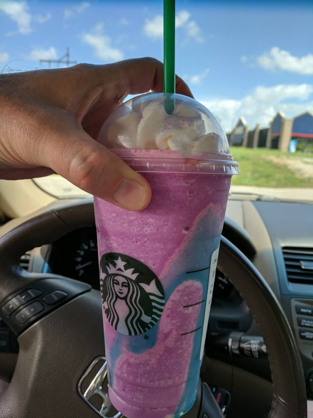 Starbucks | cafe | 2320 Elkhorn Rd, Lexington, KY 40509, USA | 8595431115 OR +1 859-543-1115