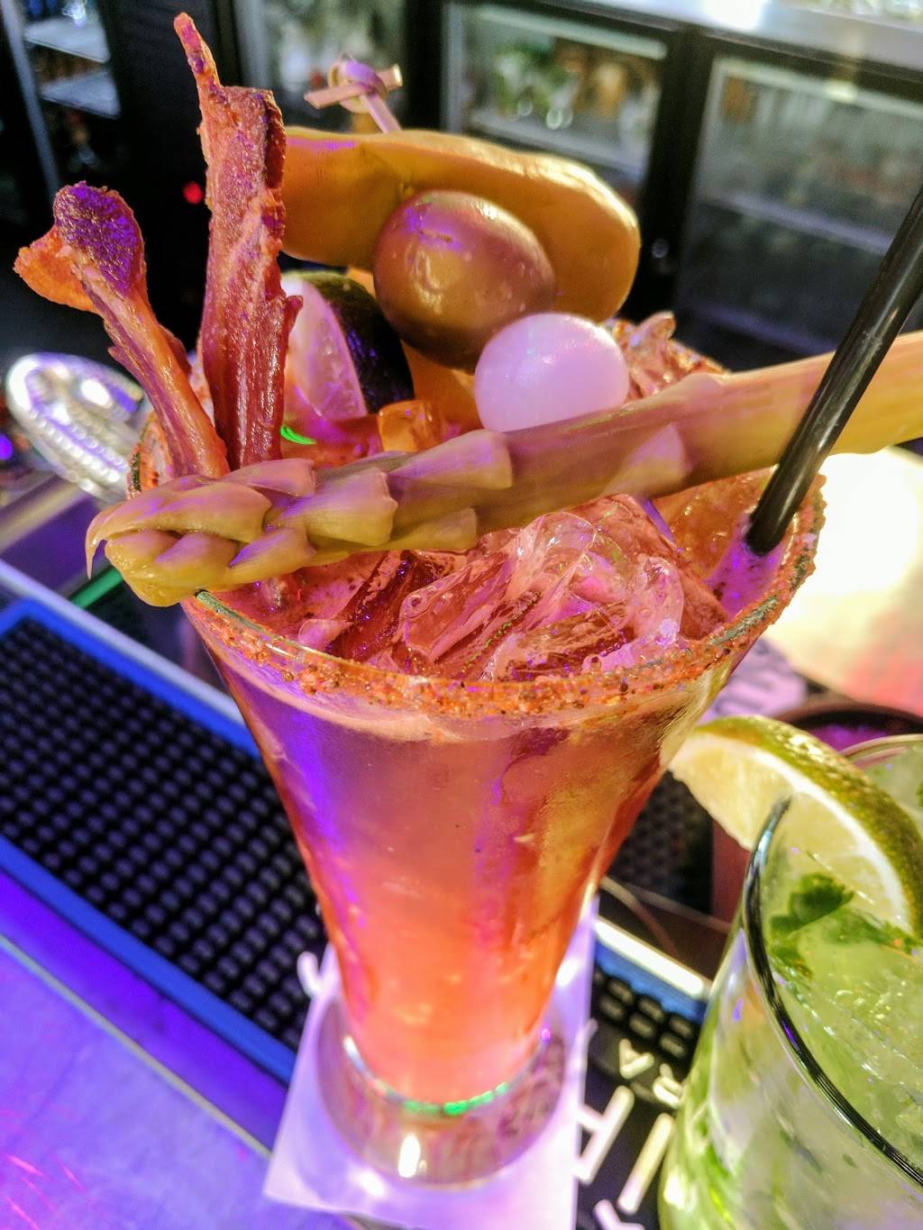 Schmizza Public House | restaurant | 998 NE Orenco Station Pkwy, Hillsboro, OR 97124, USA | 5037187120 OR +1 503-718-7120