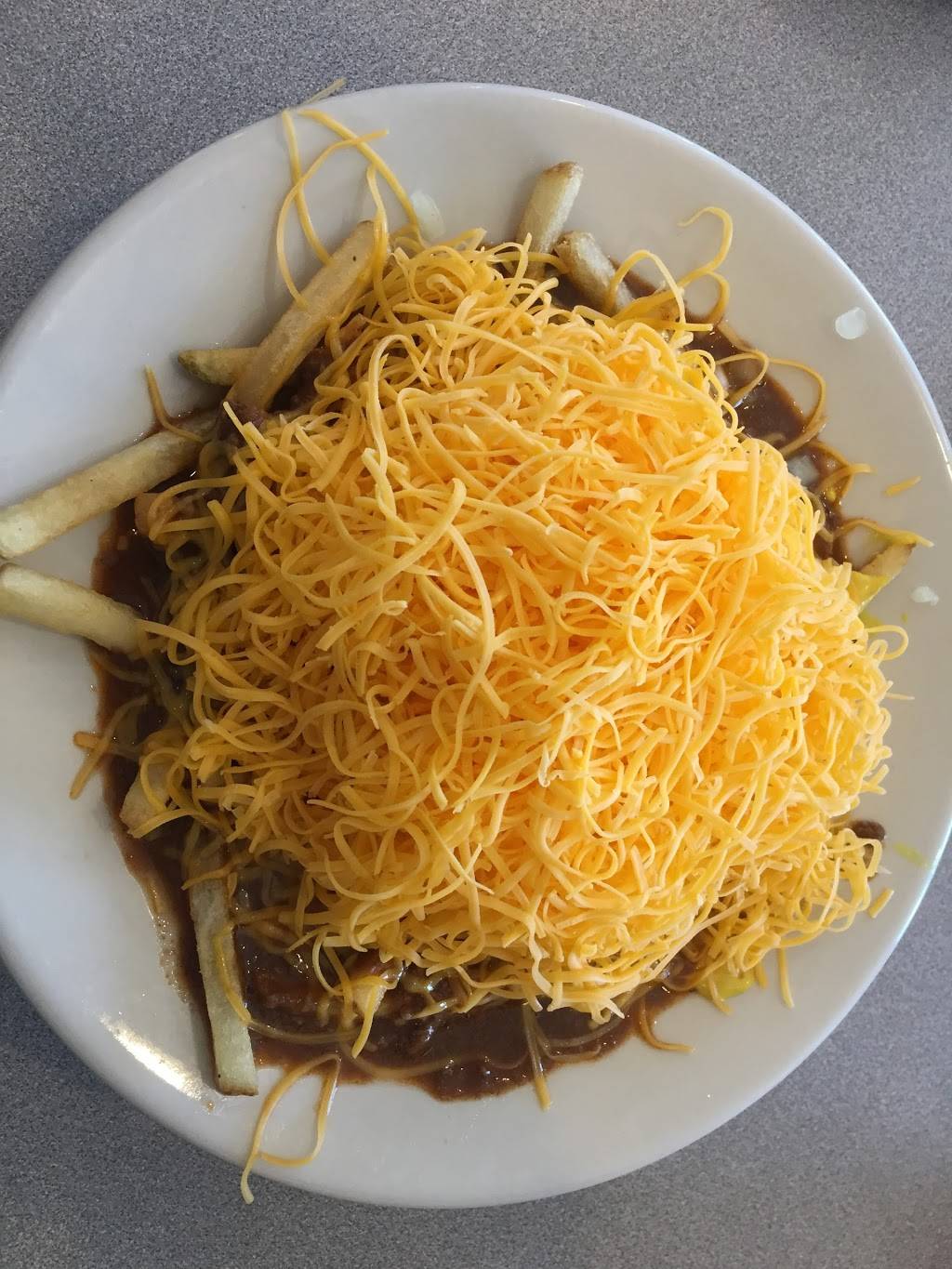 Skyline Chili | restaurant | 1940 Jamison Rd Suite 100, Bright, IN 47025, USA | 8126371111 OR +1 812-637-1111