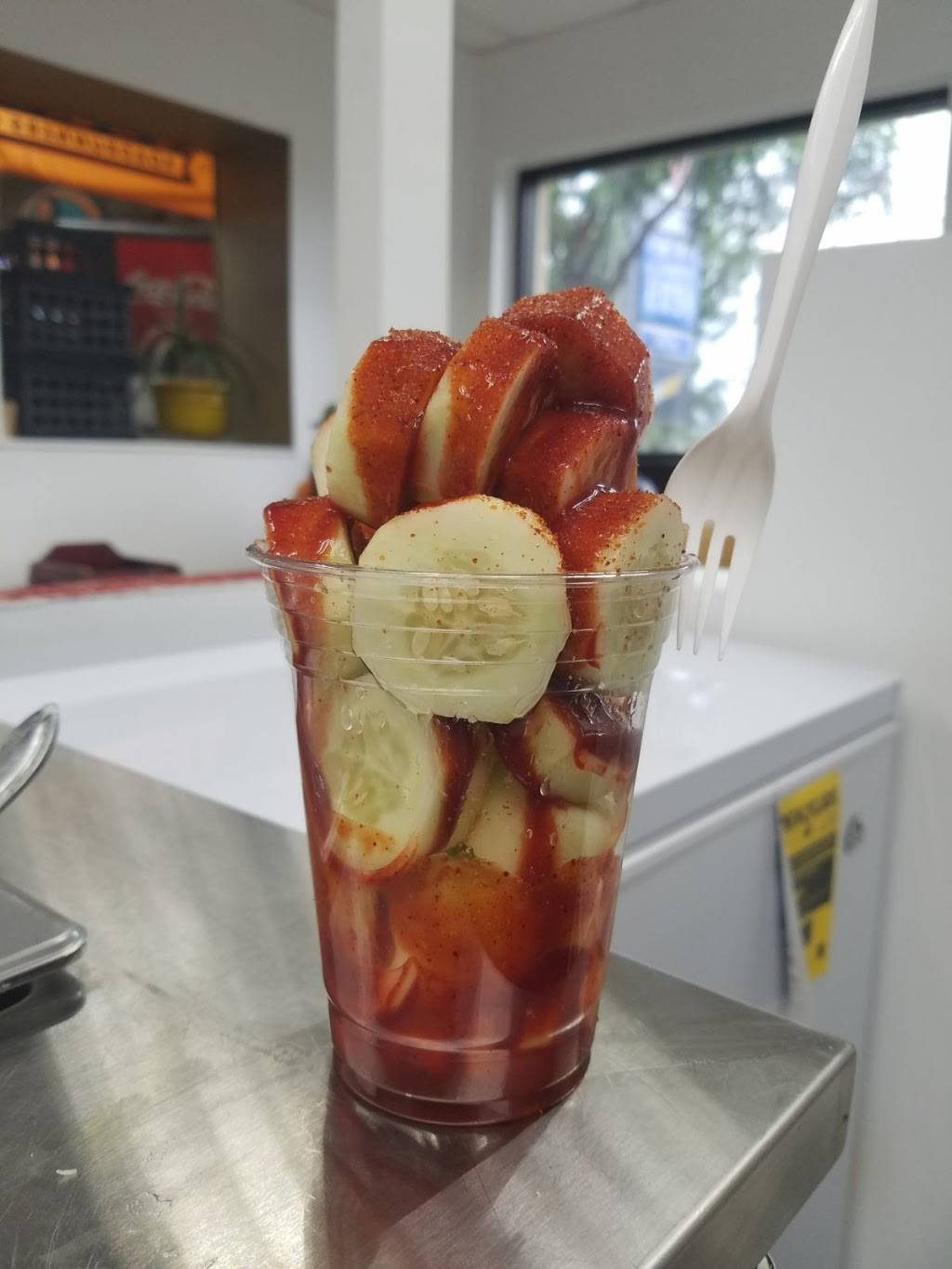 El Capricho #2 | meal takeaway | 6835 N Loop 1604 E, San Antonio, TX 78249, USA | 2103886707 OR +1 210-388-6707