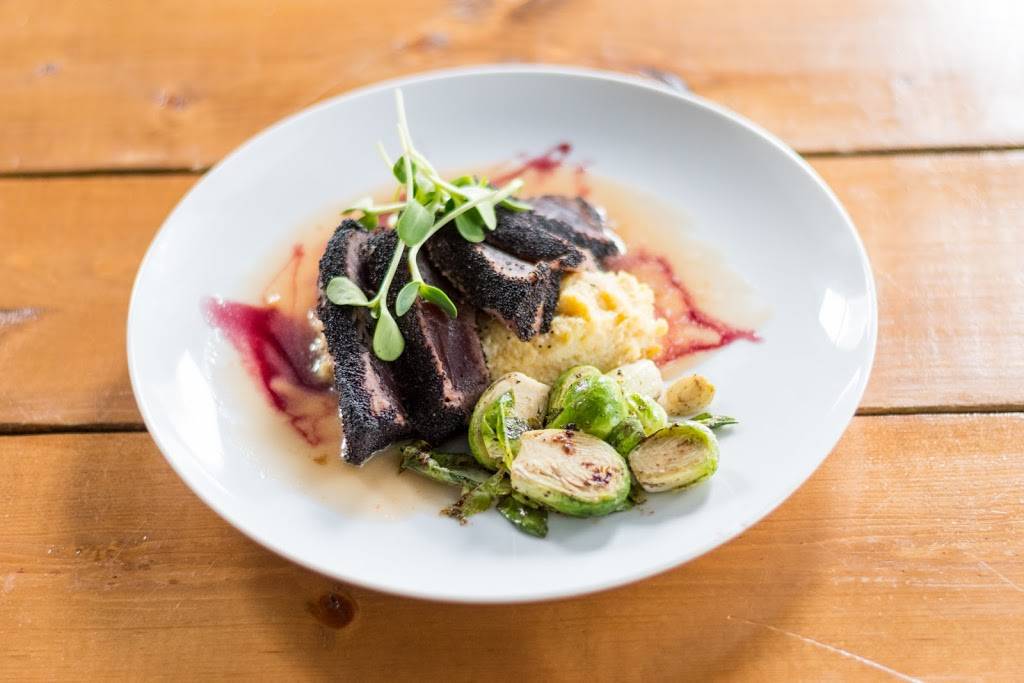 Chandelier | restaurant | 575 S Royal St, Jackson, TN 38301, USA | 7315542221 OR +1 731-554-2221