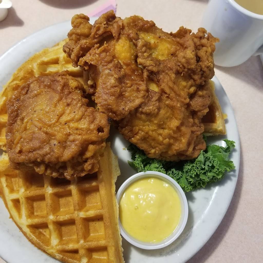 Country Waffles | restaurant | 845 W Pacheco Blvd, Los Banos, CA 93635, USA | 2098270805 OR +1 209-827-0805