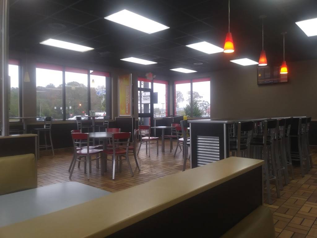 Burger King | restaurant | 102 E Main St, Havelock, NC 28532, USA | 2524477777 OR +1 252-447-7777