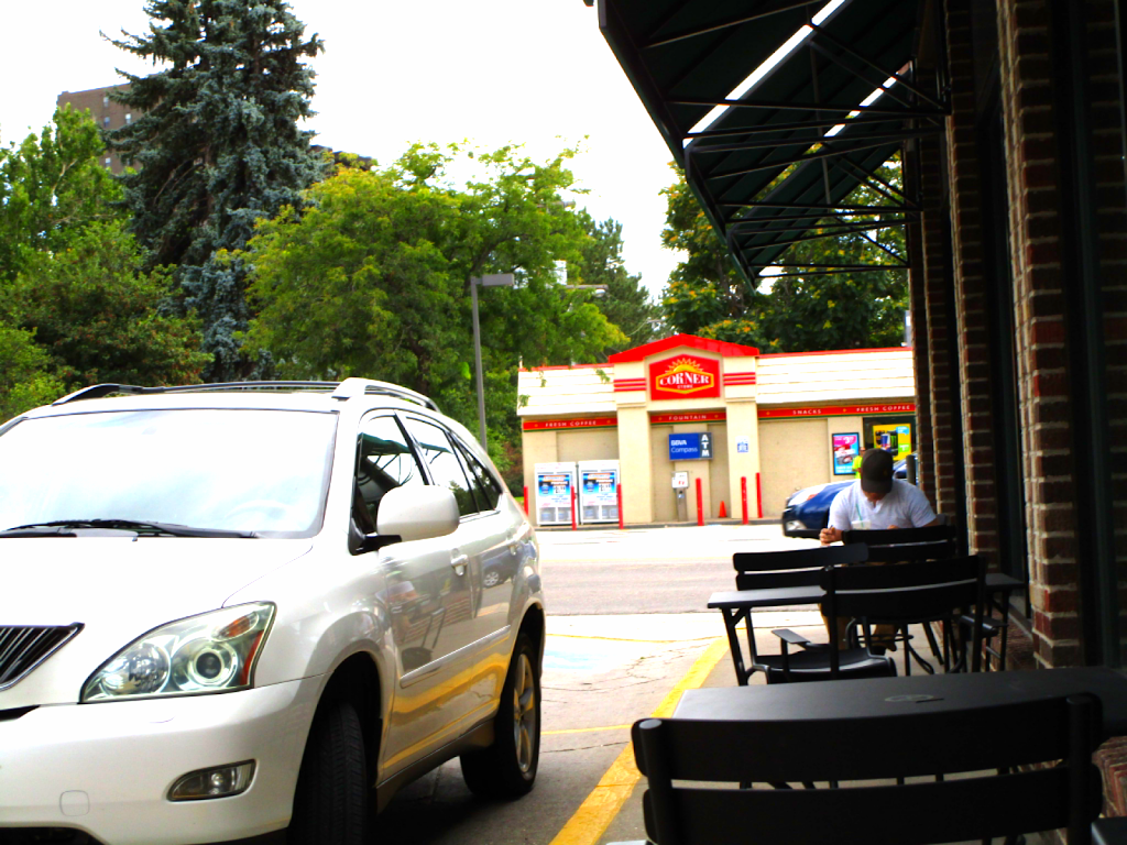 Circle K | meal takeaway | 300 S Downing St, Denver, CO 80209, USA | 3036981834 OR +1 303-698-1834