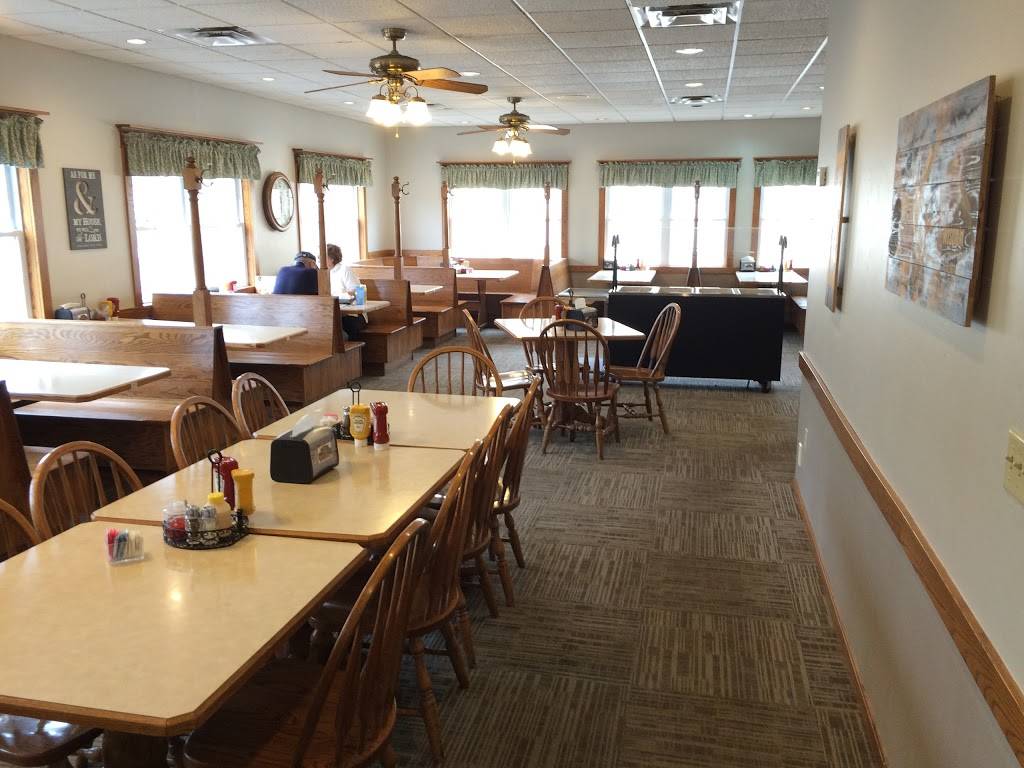 Charm Family Restaurant | restaurant | 4450 OH-557, Charm, OH 44617, USA | 3308932717 OR +1 330-893-2717