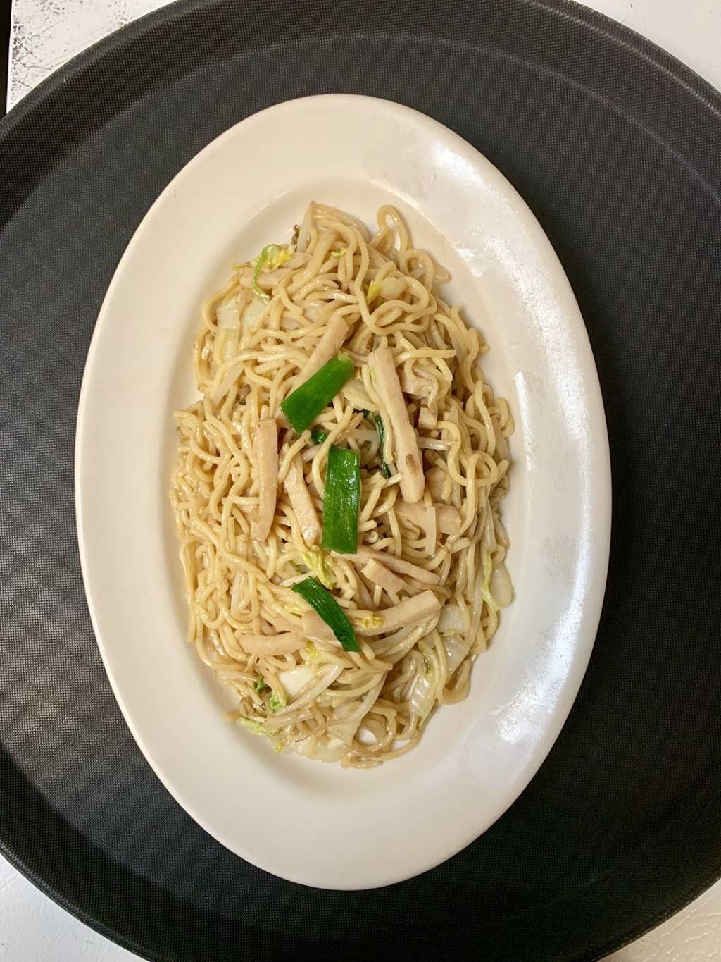 New Chopsticks | restaurant | 1764, 1021 16th Ave, Monroe, WI 53566, USA | 6083297900 OR +1 608-329-7900