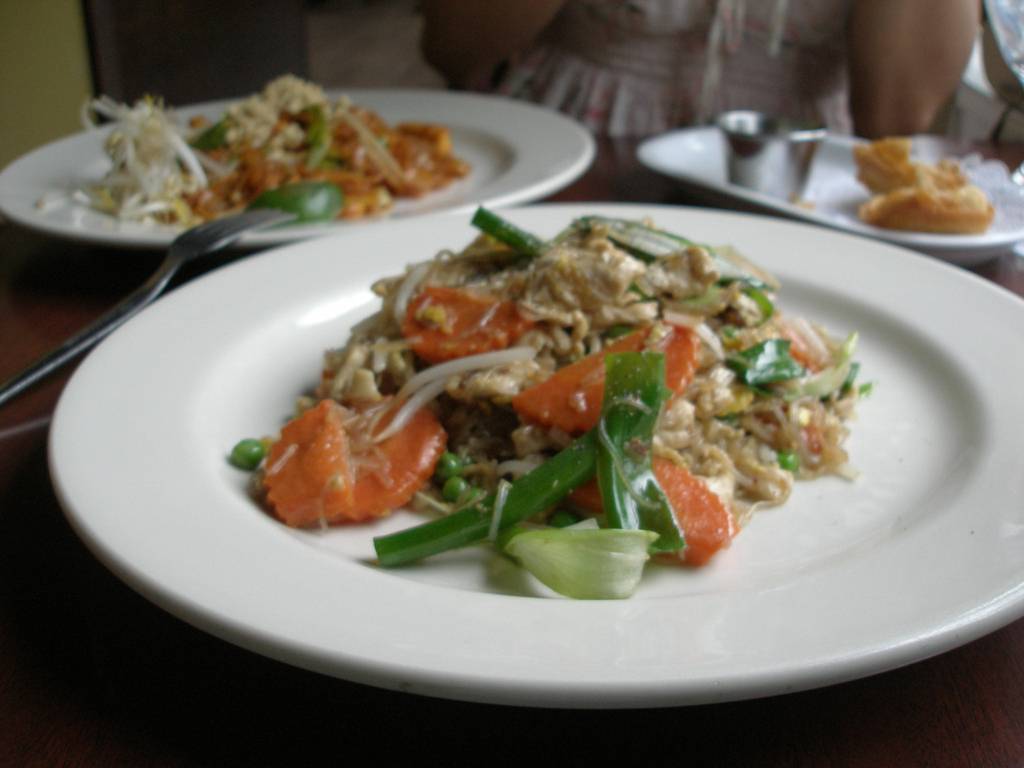 Yes Thai | restaurant | 5211 N Damen Ave, Chicago, IL 60625, USA | 7738783487 OR +1 773-878-3487