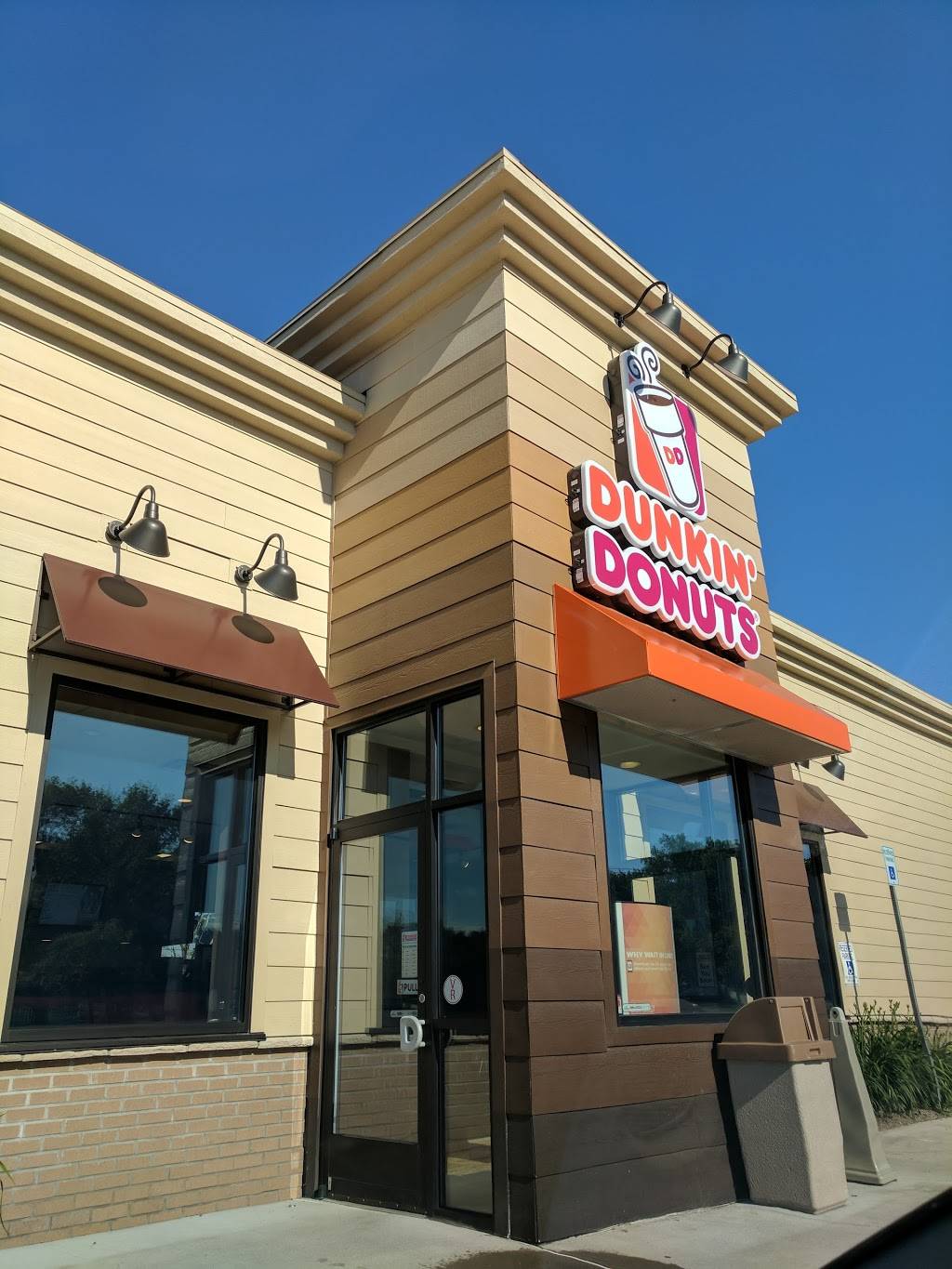 Dunkin | bakery | 4371 Buffalo Rd, North Chili, NY 14514, USA | 5855944877 OR +1 585-594-4877