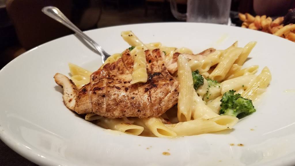 Ruby Tuesday | restaurant | 5595 TN-153, Hixson, TN 37343, USA | 4238752480 OR +1 423-875-2480