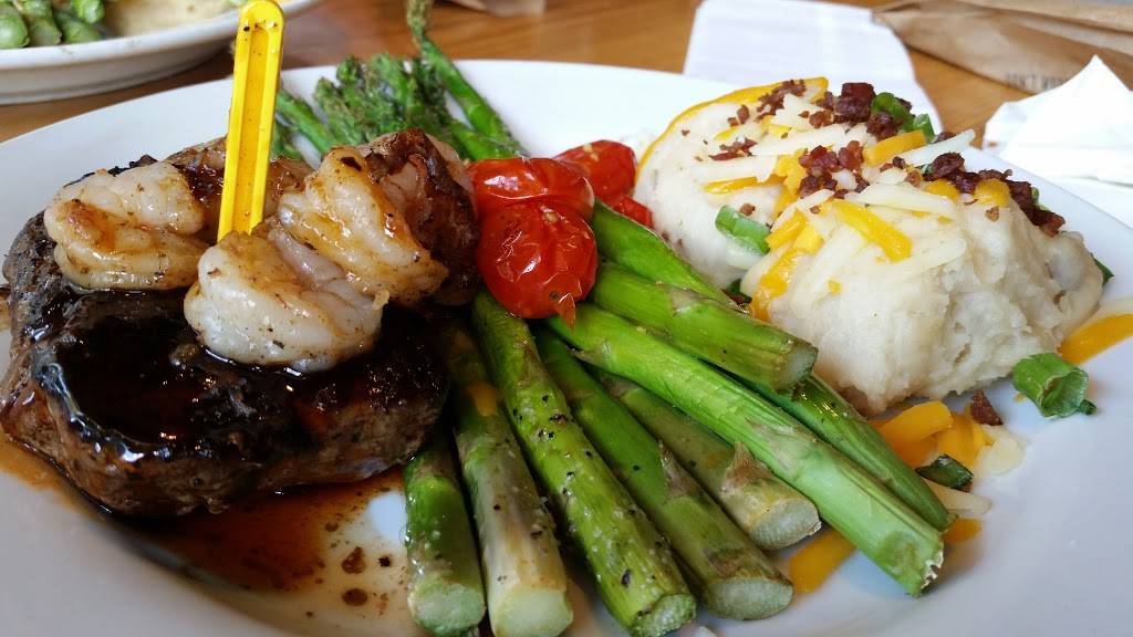 Chilis Grill & Bar | restaurant | 2525 S State Rd 7, Wellington, FL 33414, USA | 5617900062 OR +1 561-790-0062