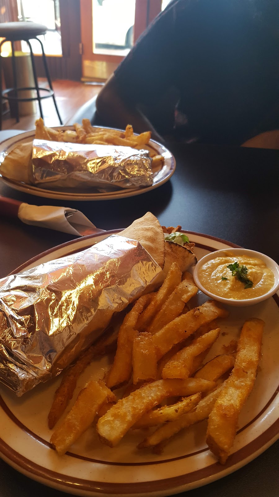 Shishka Mediterranean Grill and Hookah Bar | restaurant | 114 Campbell Ave SE, Roanoke, VA 24011, USA | 5404000712 OR +1 540-400-0712