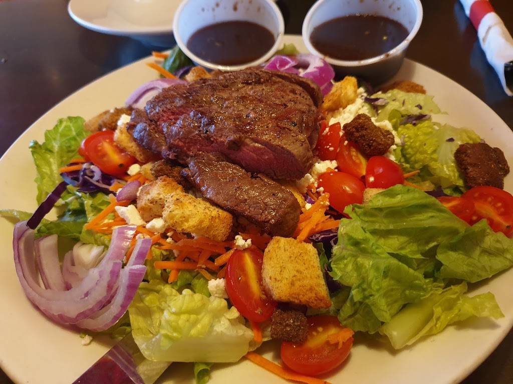 Crazy Horse Steak House-Saloon | restaurant | 2027 N Park Dr, Holland, MI 49424, USA | 6163958393 OR +1 616-395-8393