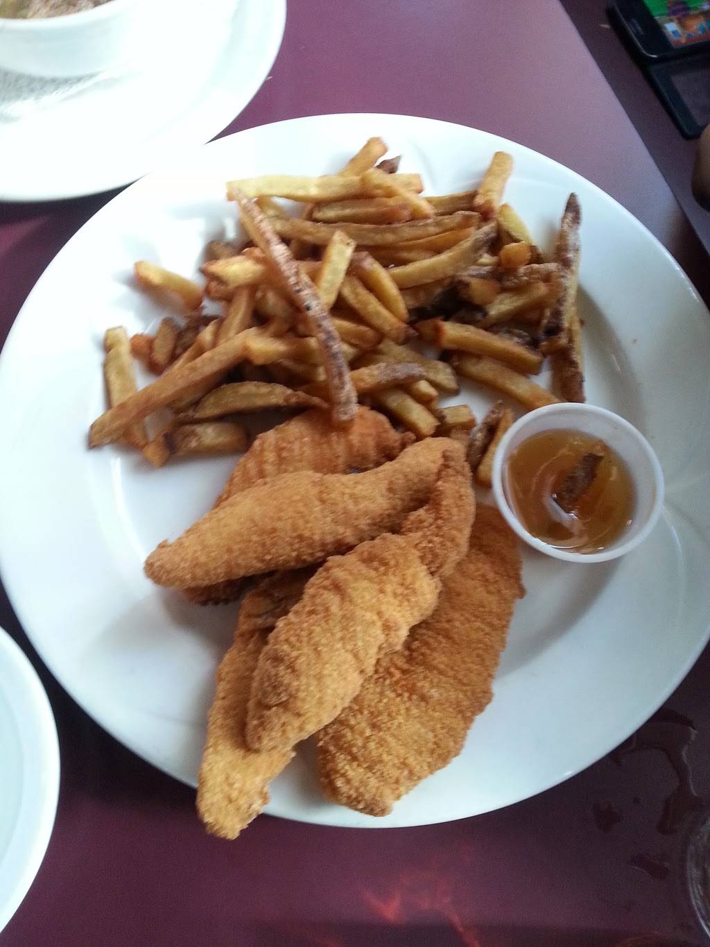 Southside Johnnys Bar and Grill | restaurant | 3653 Lake Shore Blvd W, Etobicoke, ON M8W 1P6, Canada | 4165216302 OR +1 416-521-6302