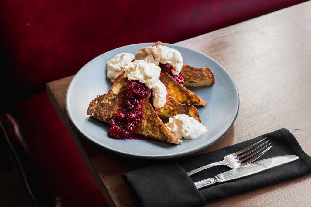 Brooklyn Lantern | restaurant | 77 Box St, Brooklyn, NY 11222, USA | 7183838200 OR +1 718-383-8200