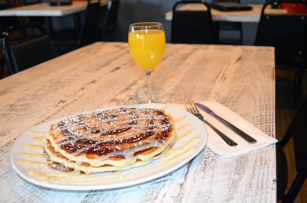 Fox & Hound Smokehouse Grill & Bar | restaurant | 237 Tramway Dr, Stateline, NV 89449, USA | 7755888887 OR +1 775-588-8887