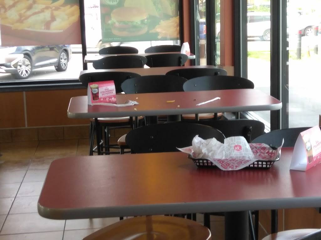 Jack in the Box | restaurant | 5850 Culebra Rd, San Antonio, TX 78228, USA | 2104320474 OR +1 210-432-0474