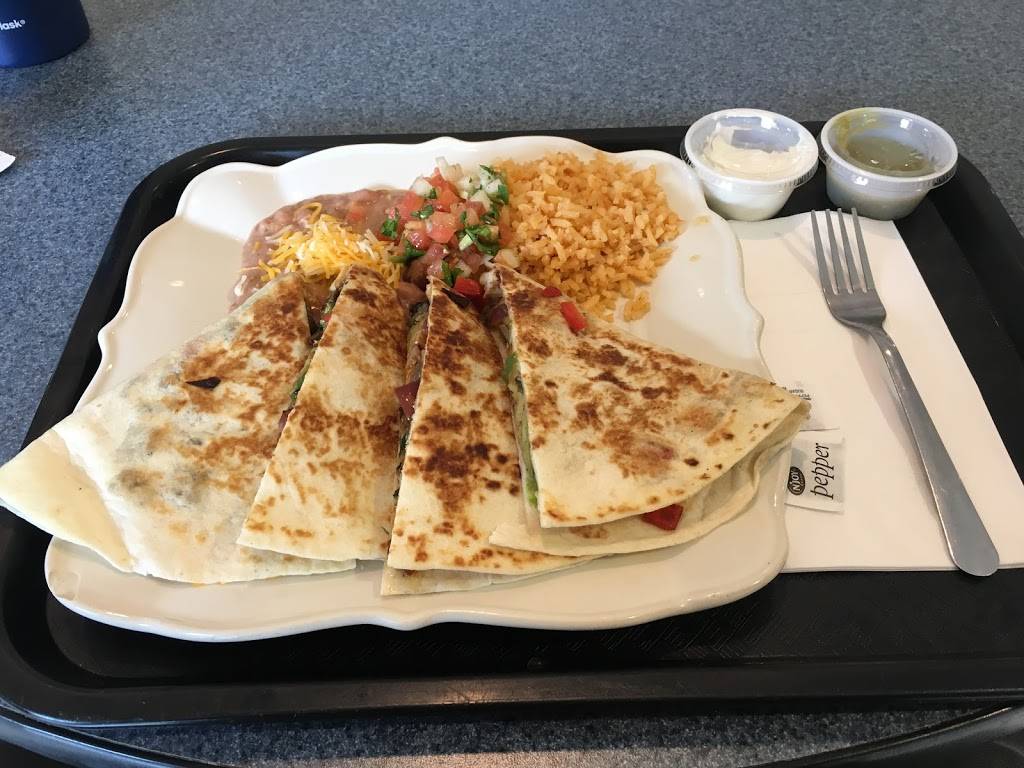 Ruffos Kitchen Fresh Mex | restaurant | 700 Skyway Blvd #105, Tyler, TX 75704, USA | 9032669806 OR +1 903-266-9806