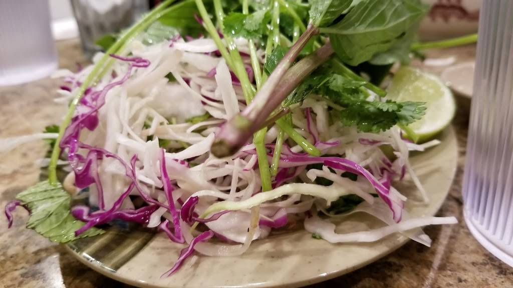 Pho Ben Noodle House | restaurant | 3613 Hwy 6, Sugar Land, TX 77478, USA | 2815650492 OR +1 281-565-0492