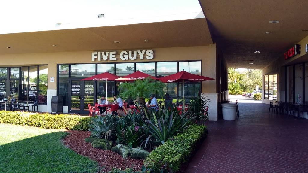Five Guys | meal takeaway | 800 E Hallandale Beach Blvd, Hallandale Beach, FL 33009, USA | 9545891281 OR +1 954-589-1281