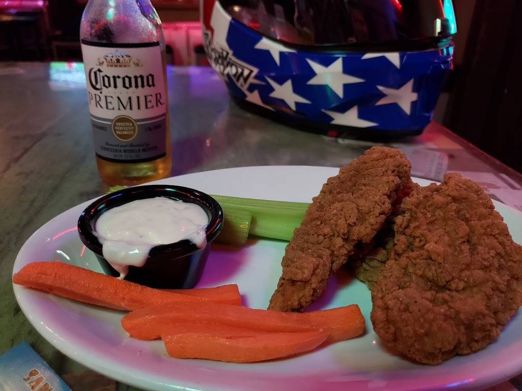 Way Point Saloon aka Mollys | restaurant | 1270 Main St, Ramona, CA 92065, USA | 7607899050 OR +1 760-789-9050